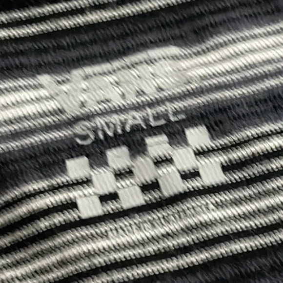 Juniors Small Vans tshirt - Picture 5 of 6